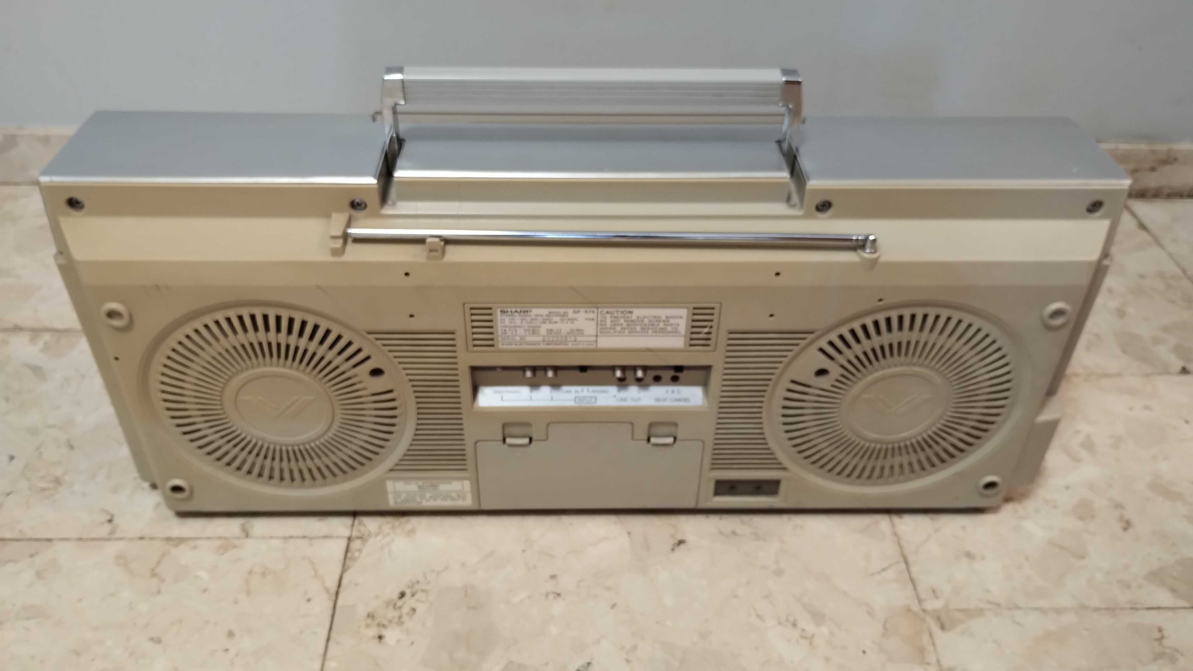Radiomagnetofon Sharp GF-575