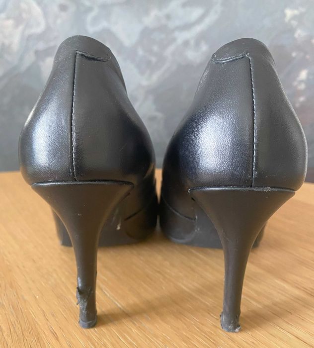 Eksbut GINA PIACCI czarny r.38 1/2 czarna szpilka , Zara , elegancka