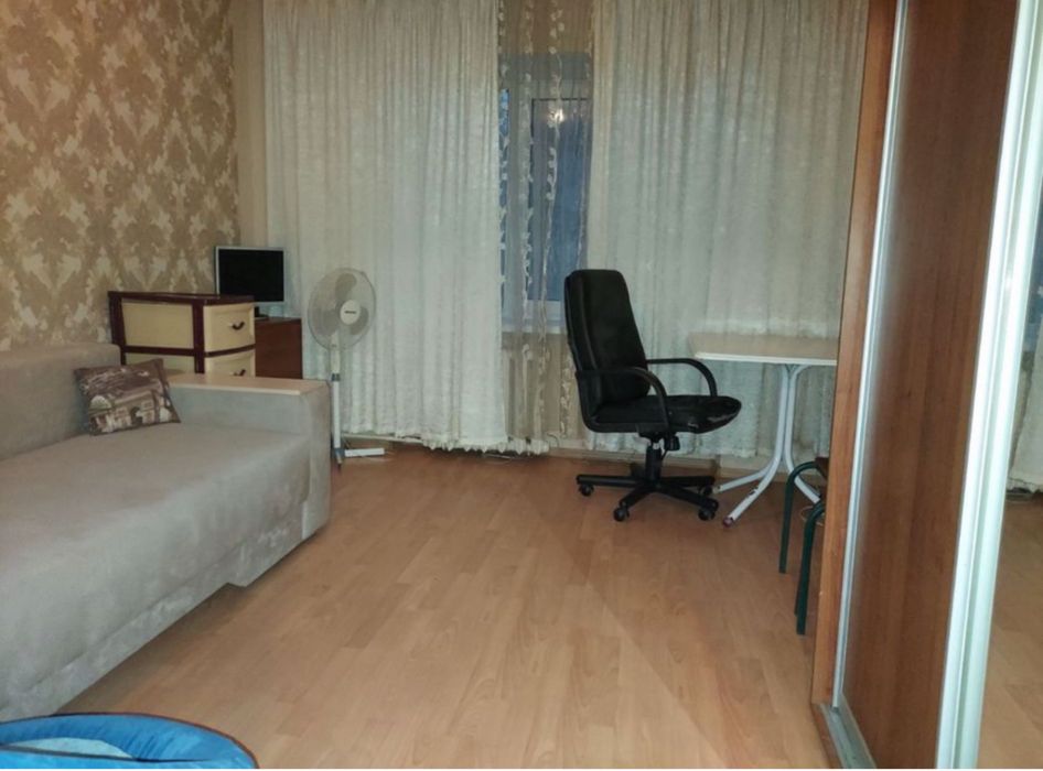 1 к. Смарт кв. ( гостинка ) в центре Одесской-13499 $. Кап. ремонт