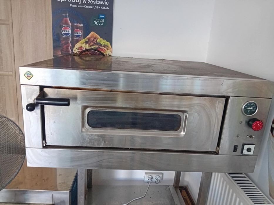 Piec do pizzy firmy RM gastro