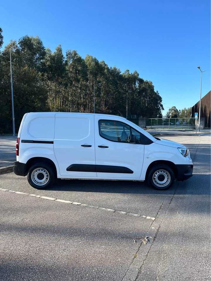 Opel Combo 1.5 CDTI | IVA Dedutível