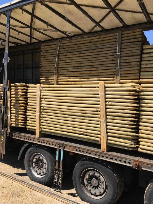 Paliki do drzewek poprzeczki kołki taśma do wiązania