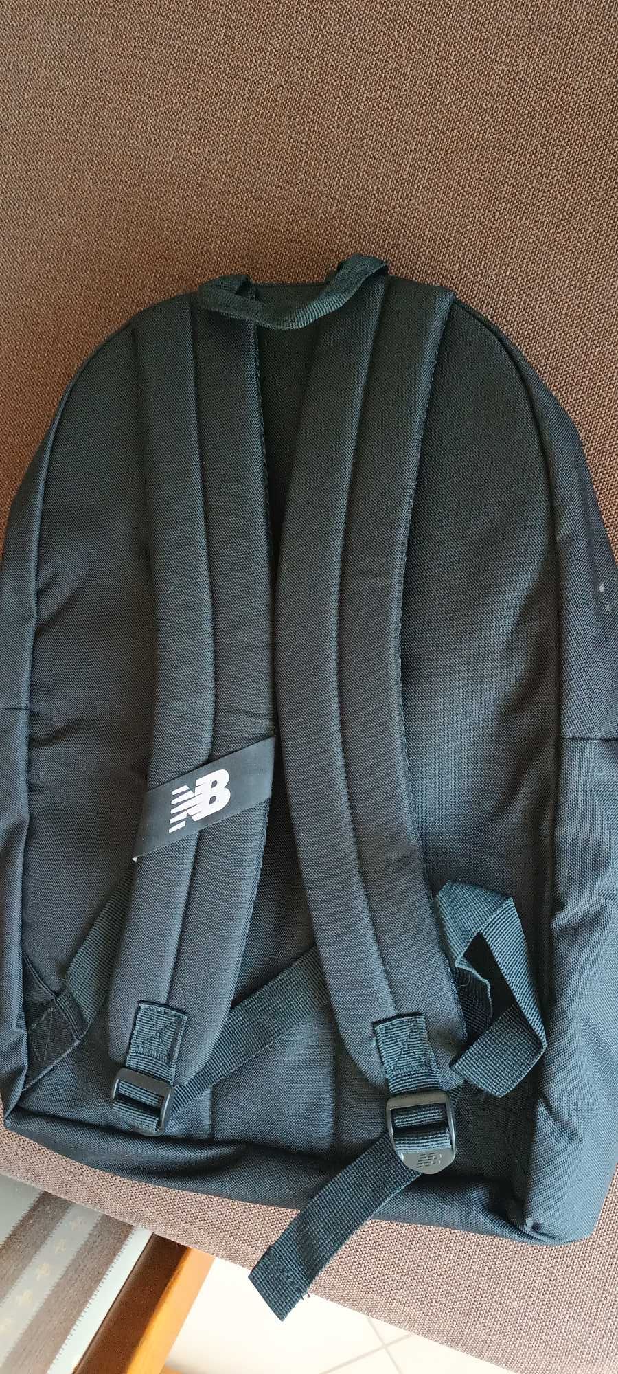 Plecak szkolny New Balance torba czarny nike NB "usztywnione plecy"