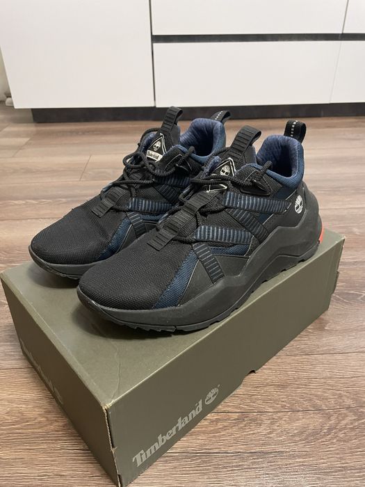 Зимні кроссовки Timberland 42р
