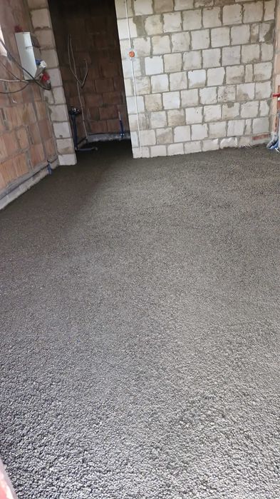 Wylewki,posadzki anhydrytowe, idealna grubosc na ogrzewanie podlogowe.