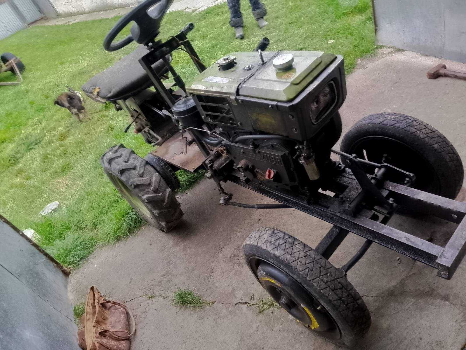 Продам міні-трактор.