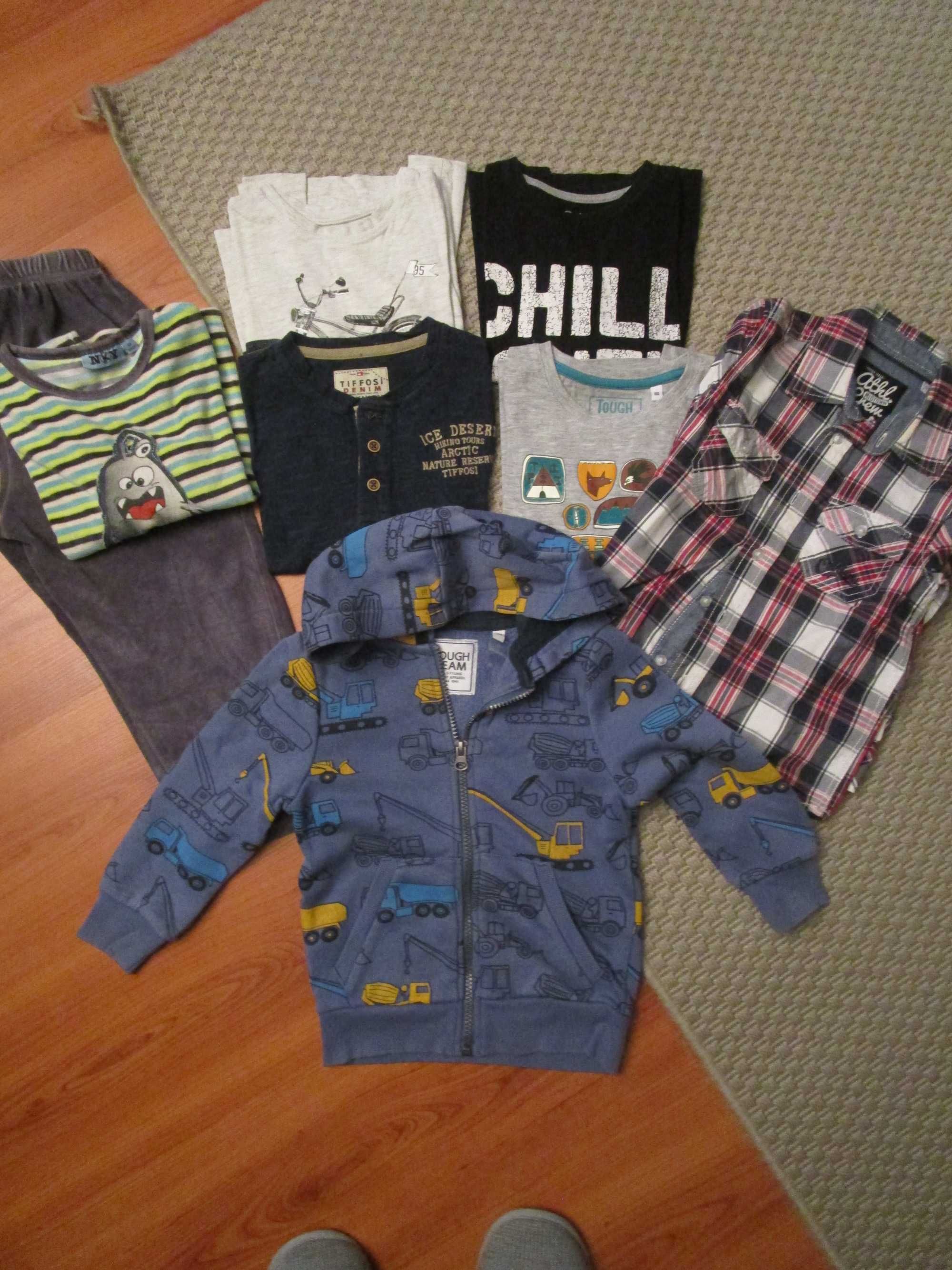 Conjunto de roupa para criança (3 -4 anos)