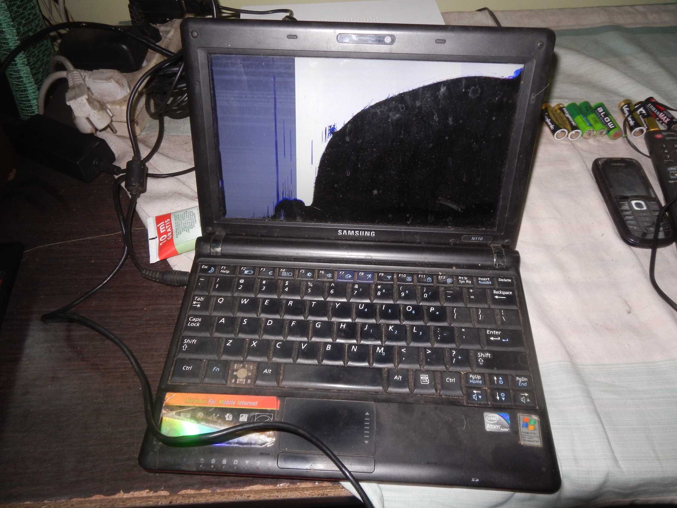 Uszkodzony Samsung NP-N110 netbook do naprawy lub na części