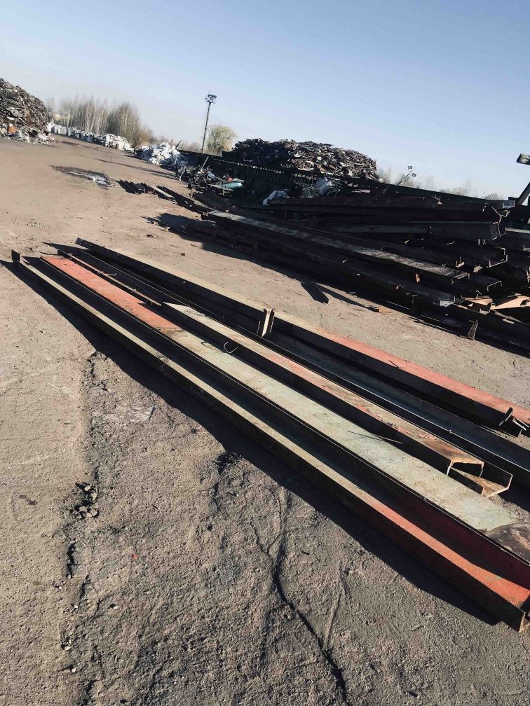Продам метал, труба,уголок,швеллер,бункер,бочка