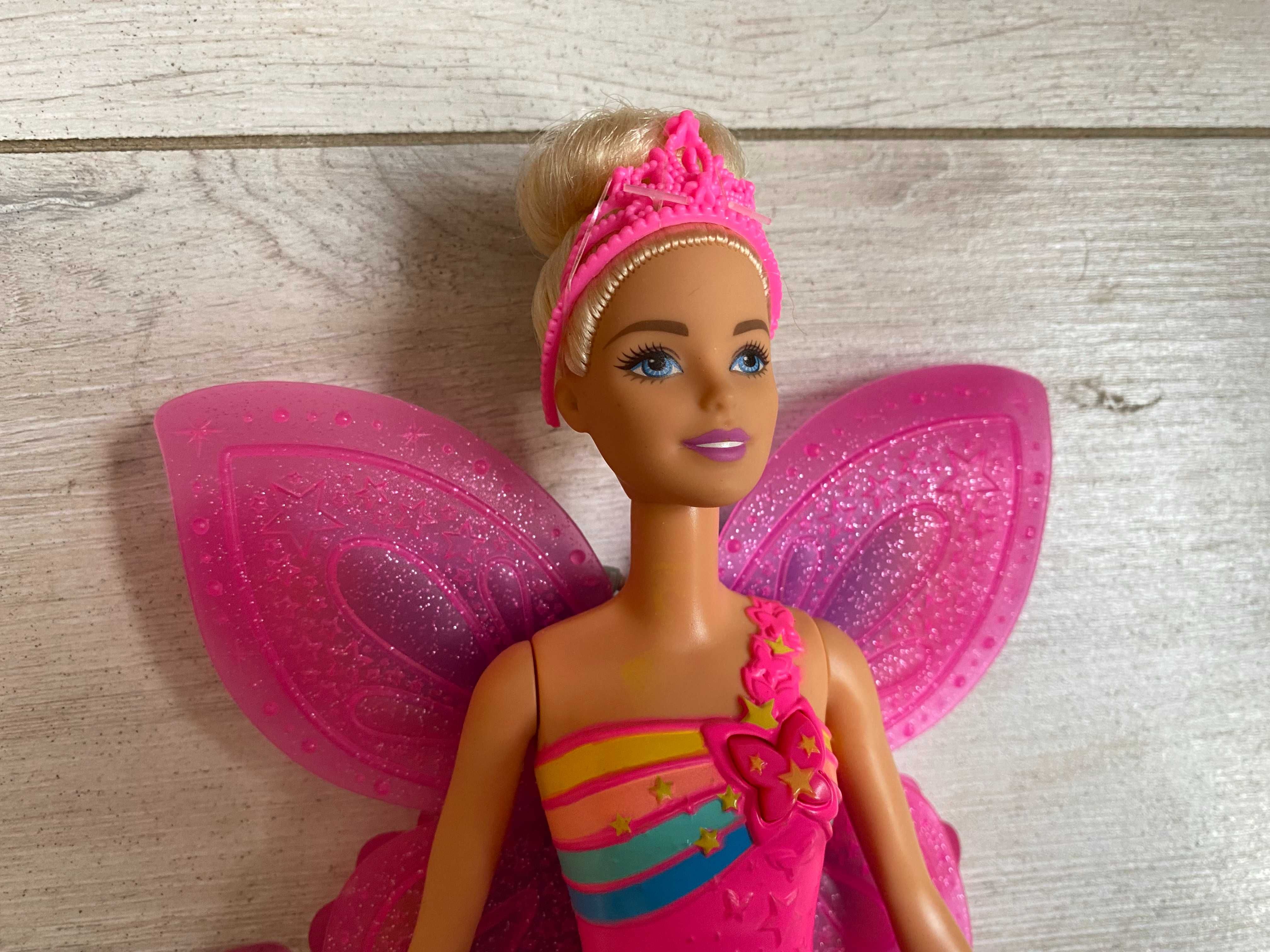 Barbie Dreamtopia Wróżka latające skrzydełka