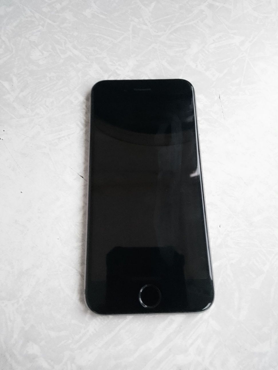 iPhone 6 заблокований