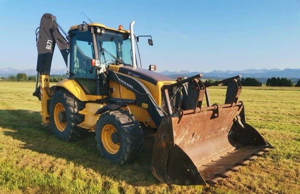 Оренда Послуги Кран 20тон 22м. та Ескаватор 4\9тон .Мінімальна ціна!