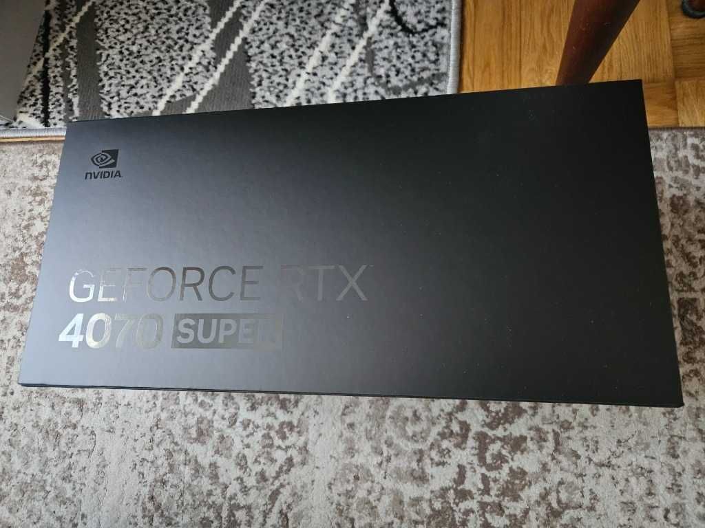 Karta graficzna NVIDIA RTX 4070 Super Founders Edition