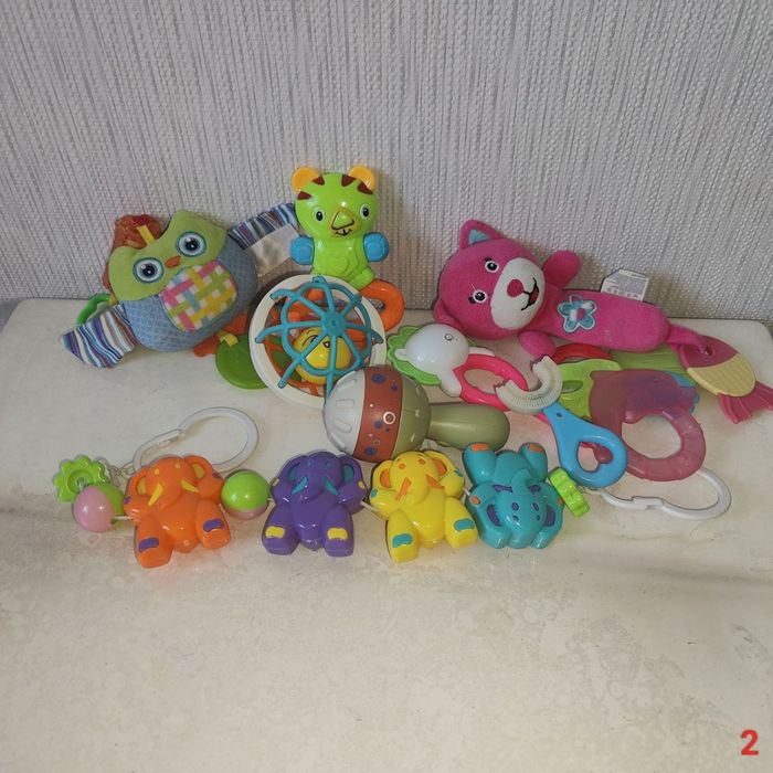 Дитячі іграшки від 0