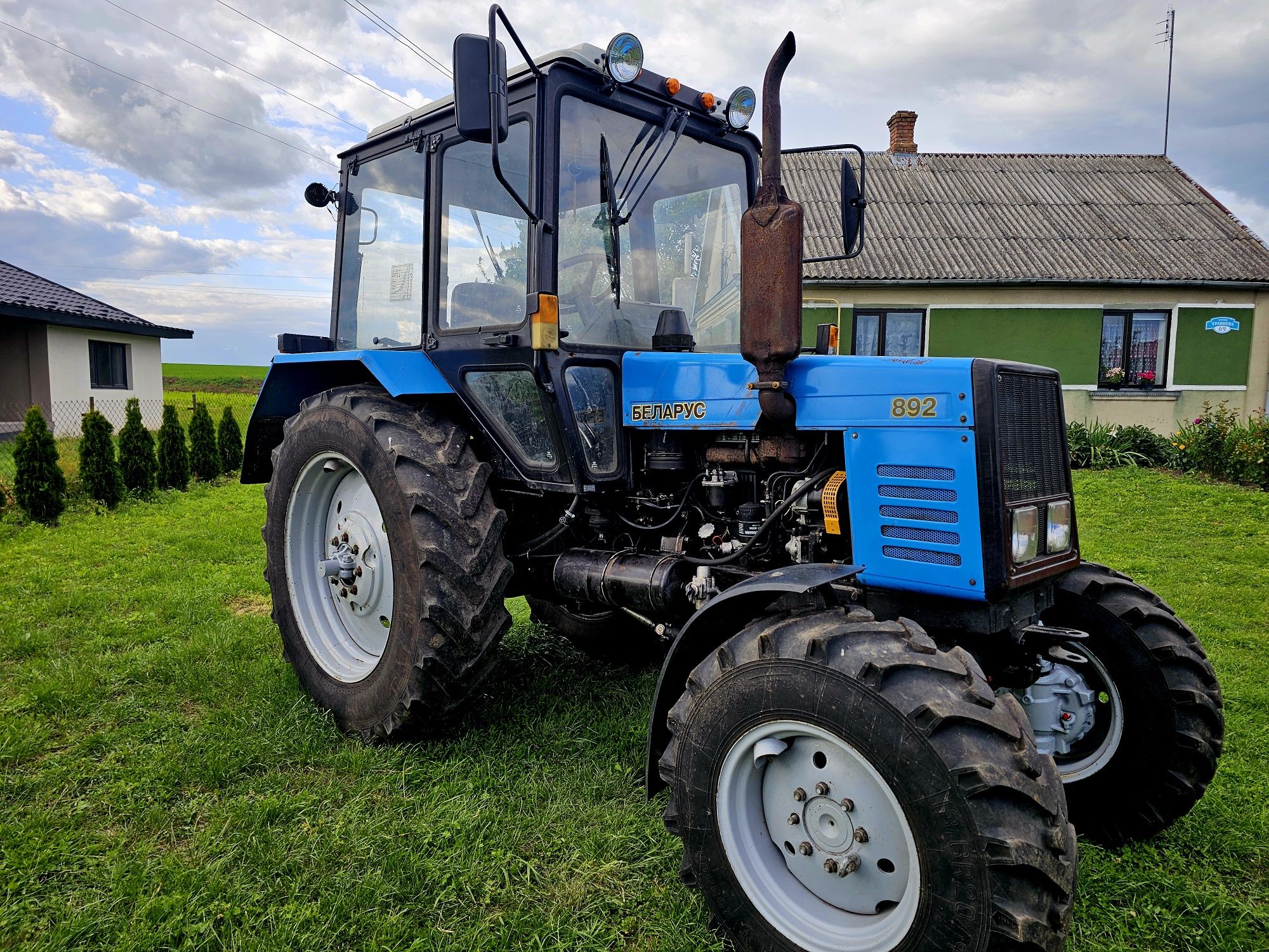 Продам хороший мтз 892 2014р