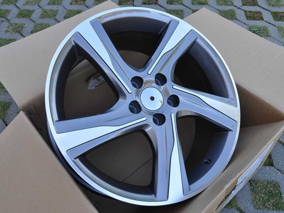 Felgi R18 5x108 Peugeot 308. 407. 408. 508. Rxh 607 VOLVO S60 S80 S90