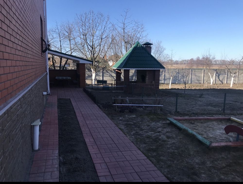 Дом в Белогородке