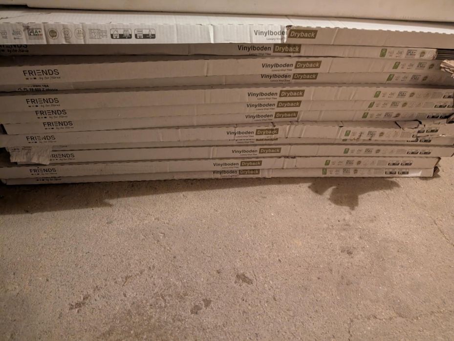 Podłoga winylowa klejona