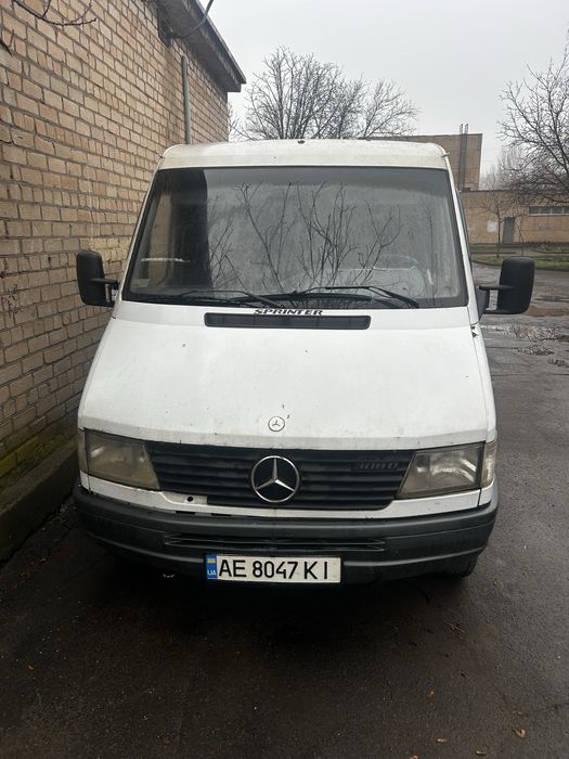 Mersedes-Benz Sptinter 2.3 СРОЧНО!
