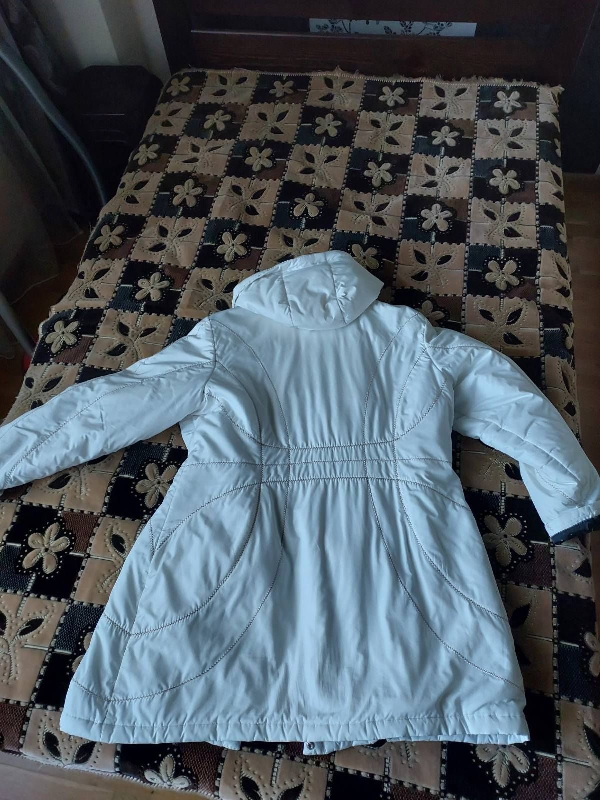 Продам пуховик  Sportalm L-XL