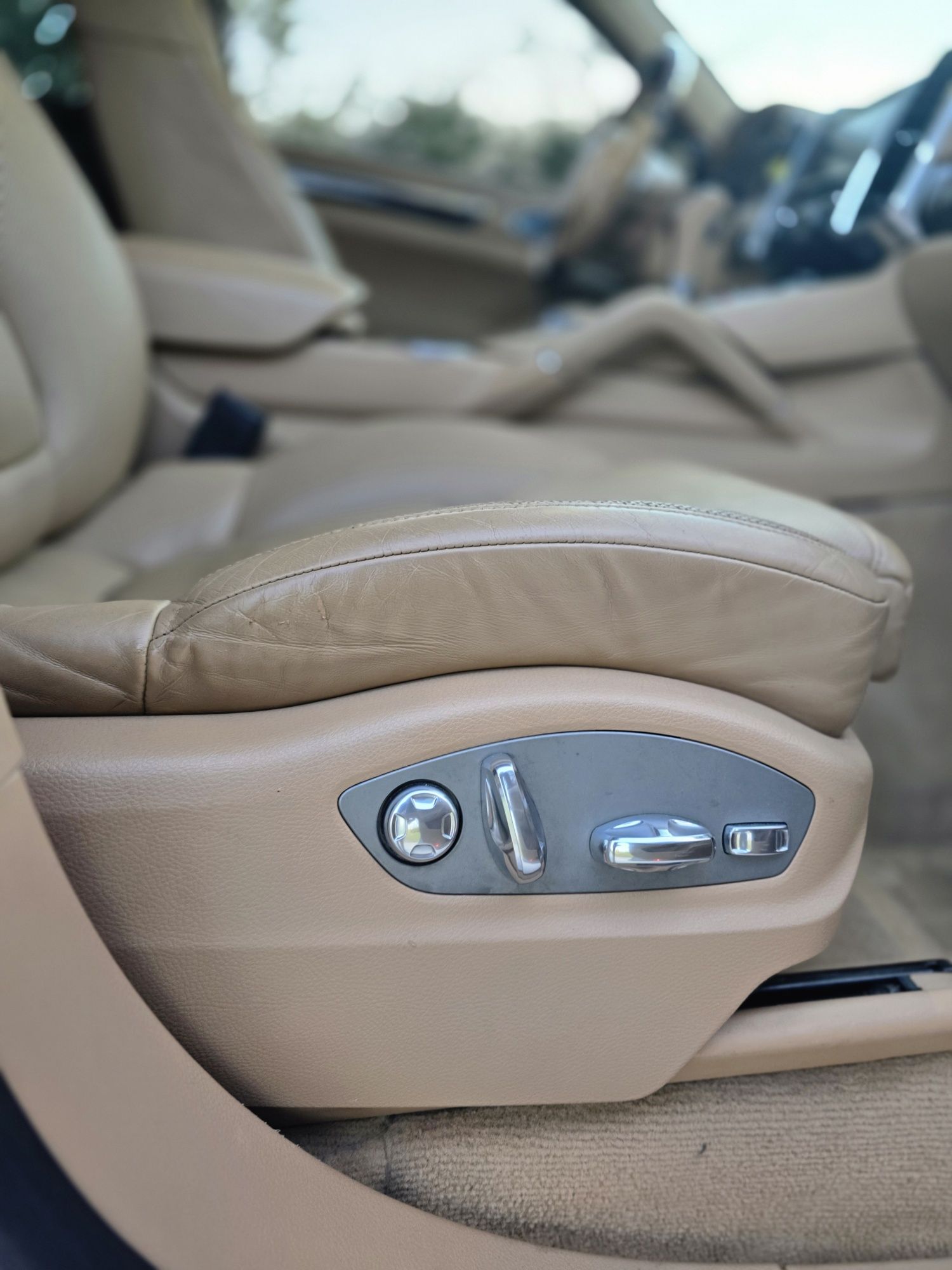 Porsche Cayennее