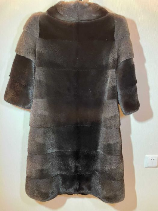 Стильная норковая шуба лучшего итальянского бренда новая Супер цена!