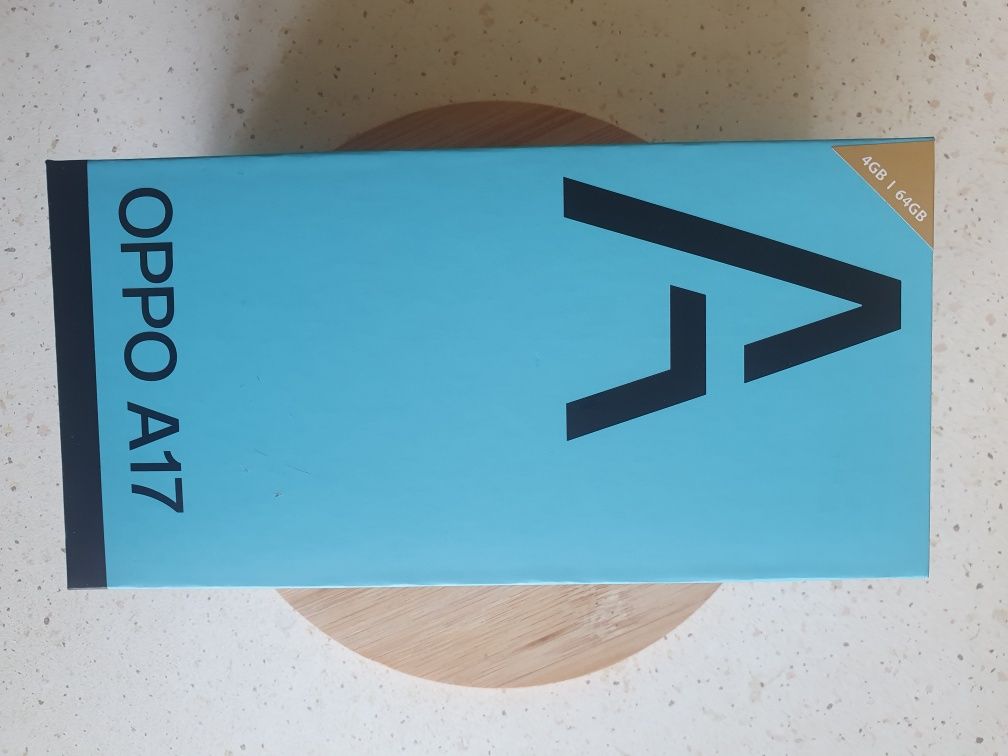 Smartfon Oppo A17