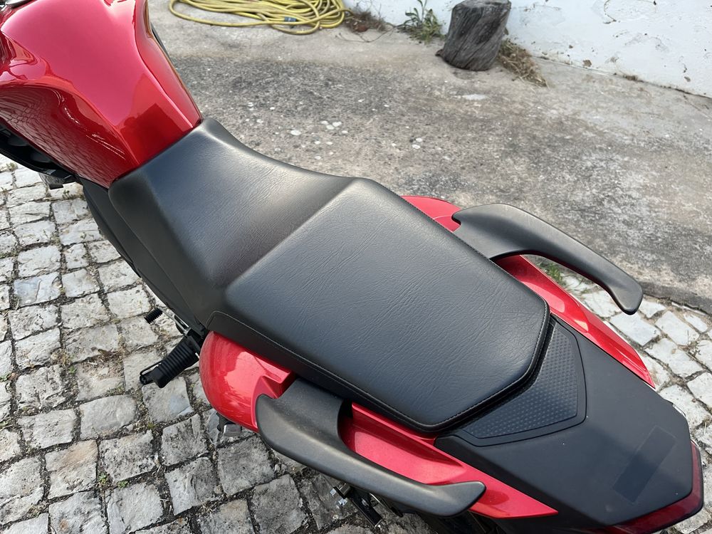 Yamaha YS125 Como Nova