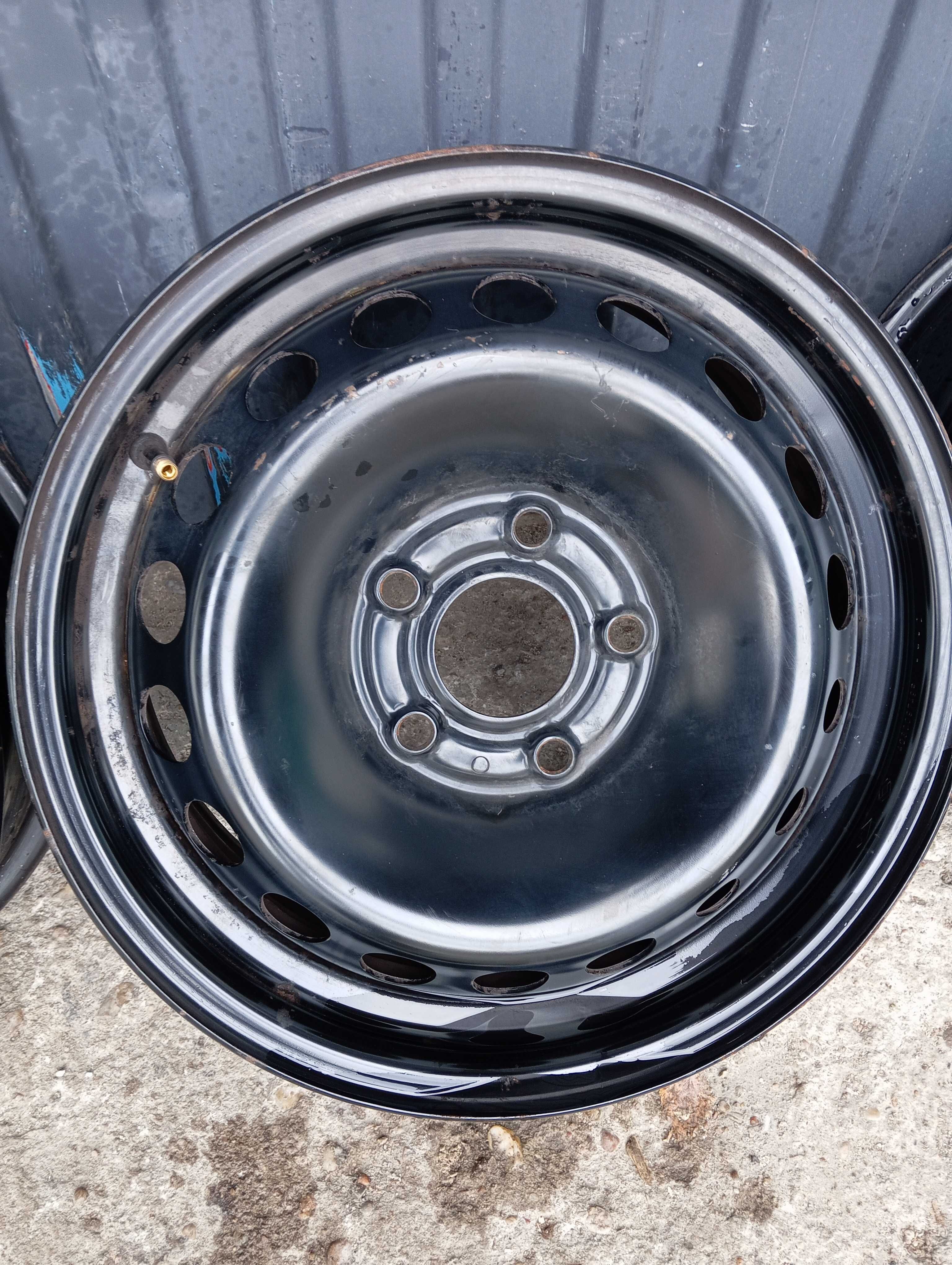 Felgi stalowe 15" Renault Megane IV 5x114,3 6J ET35