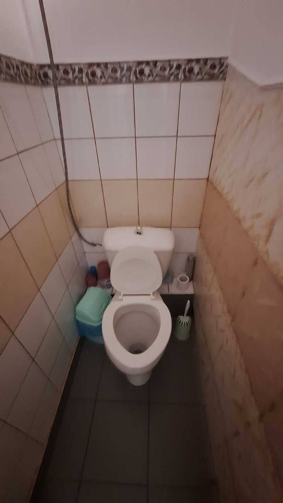 в. Угорська Оренда кімнати  з євроремонтом