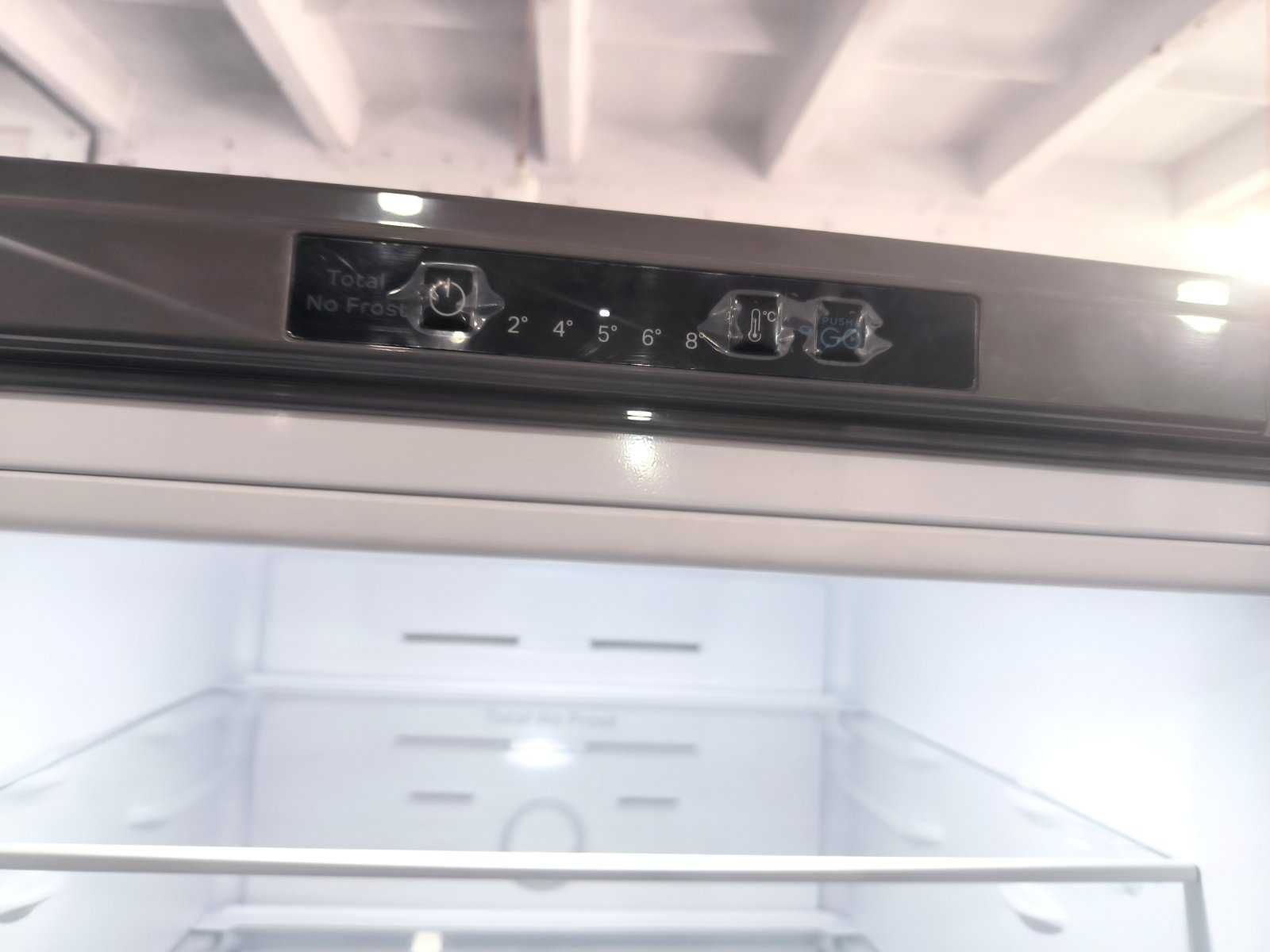 Холодильник бу Indesit INFC8 TI21X 0  No Frost