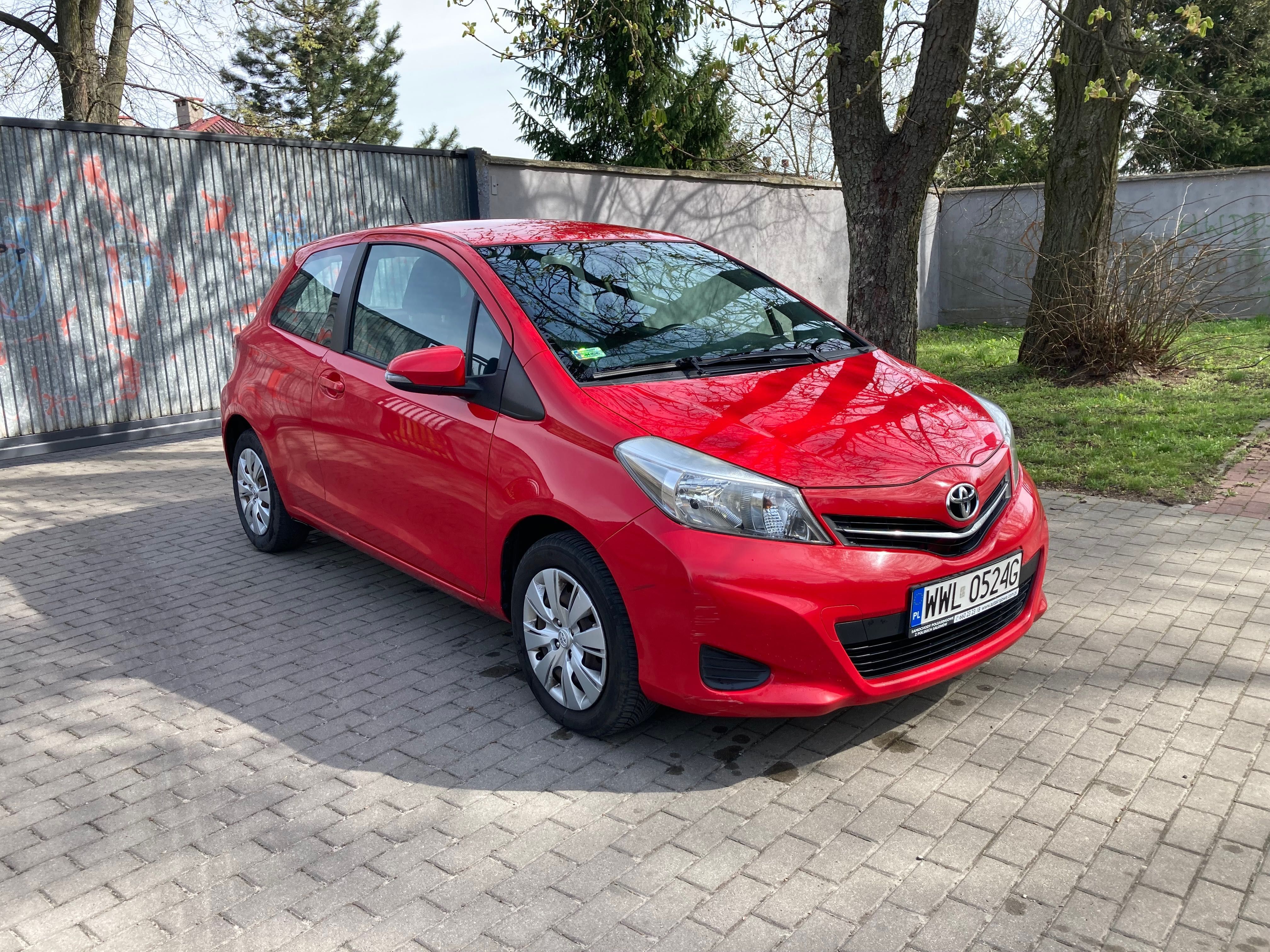 Toyota Yaris 1,0 Polski Salon. Zadbana i serwisowana. Van