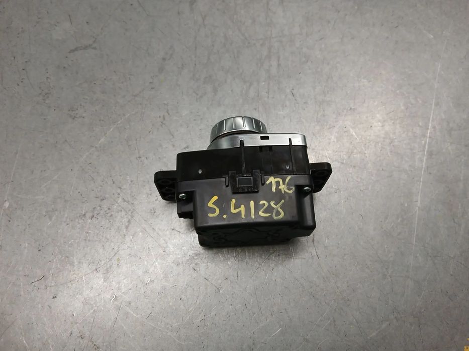 Comando / botão / interruptor multifunções MERCEDES-BENZ Classe A (W17