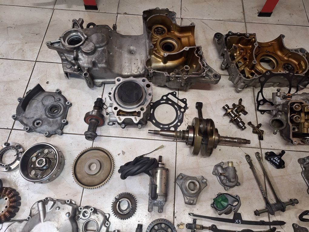 Suzuki burgman 400 silnik k429 i k415 części wał cylinder kapa głowica