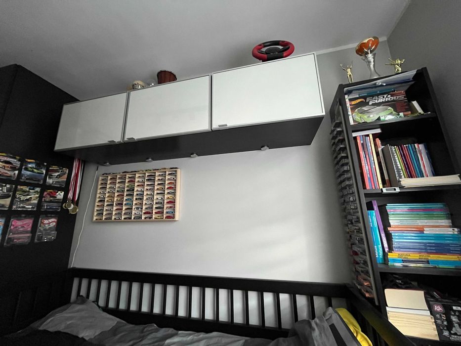 Szafka wisząca czarna IKEA BESTA ze szklanymi drzwiami 180x40x38