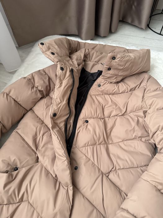 Зимова куртка пальто