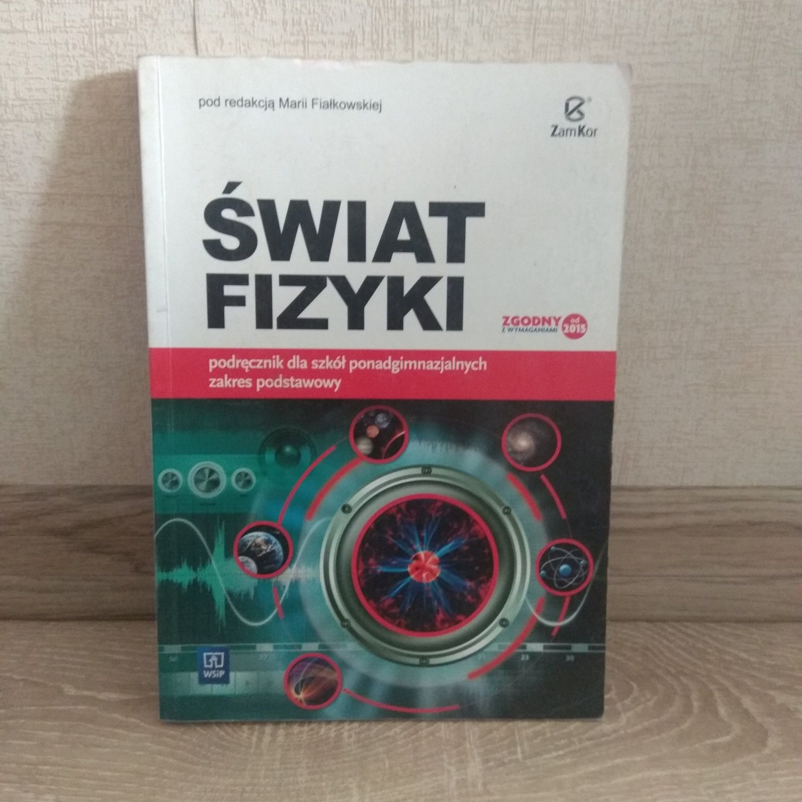 Świat fizyki podręcznik