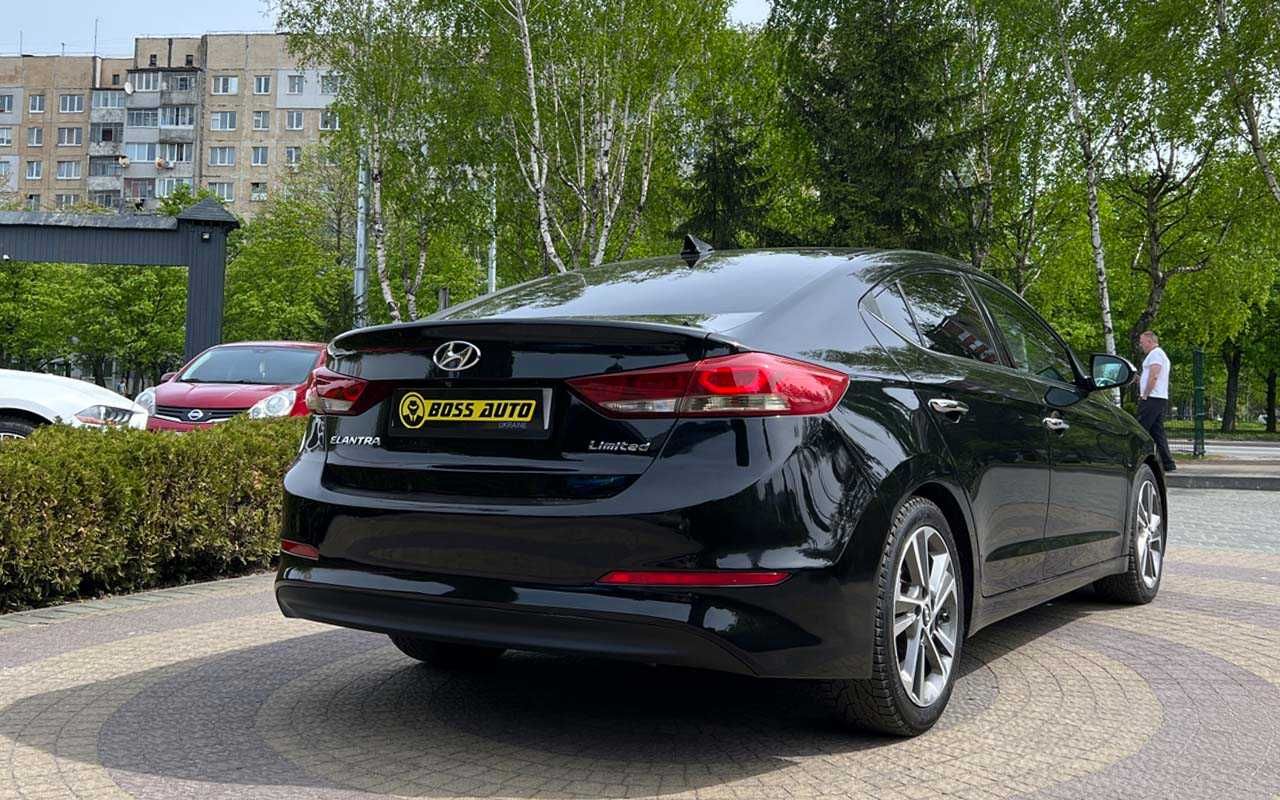 Hyundai Elantra 2016