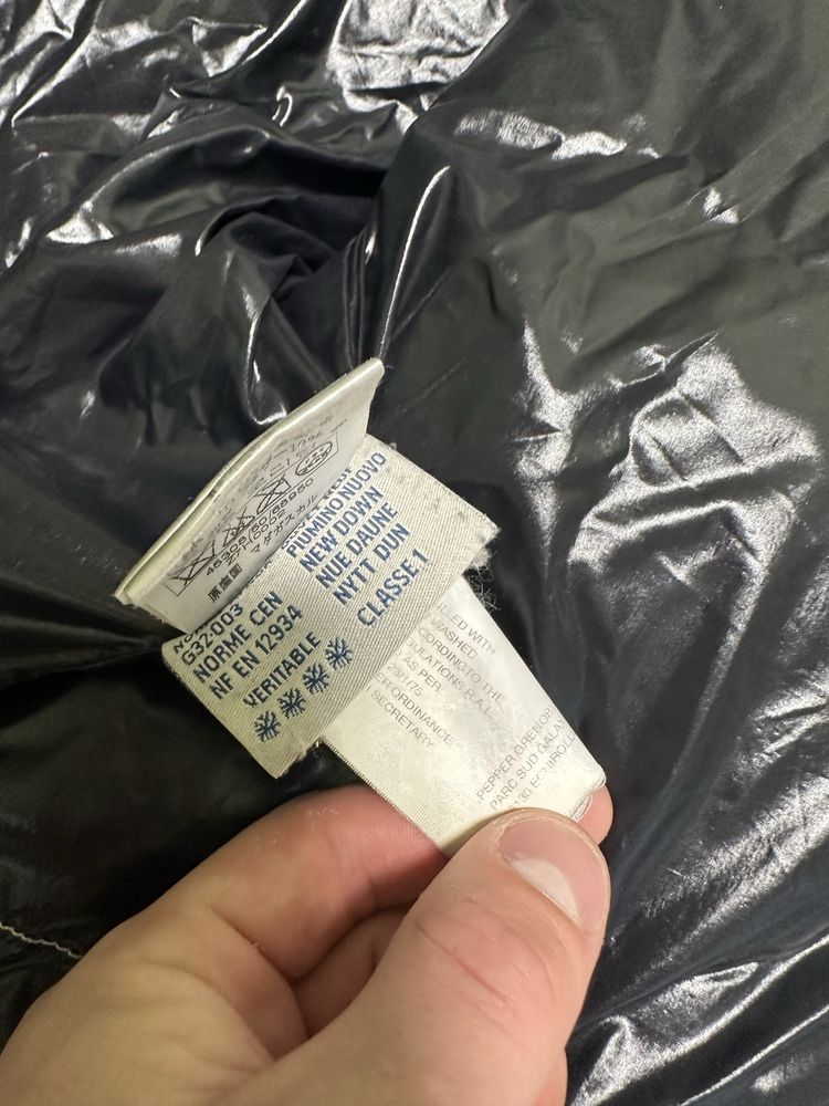 Пуховик Moncler куртка nsw tech