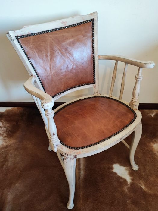 Cadeira costureirinha estilo Sabby chic- 1930