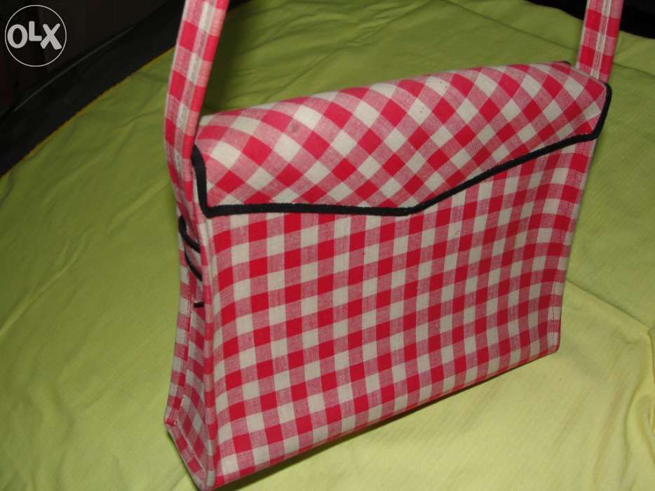 Antiga e curiosa carteira - vintage