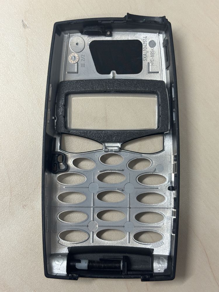 Obudowa, klawiatura, złącze Ericsson T28s, nowe!