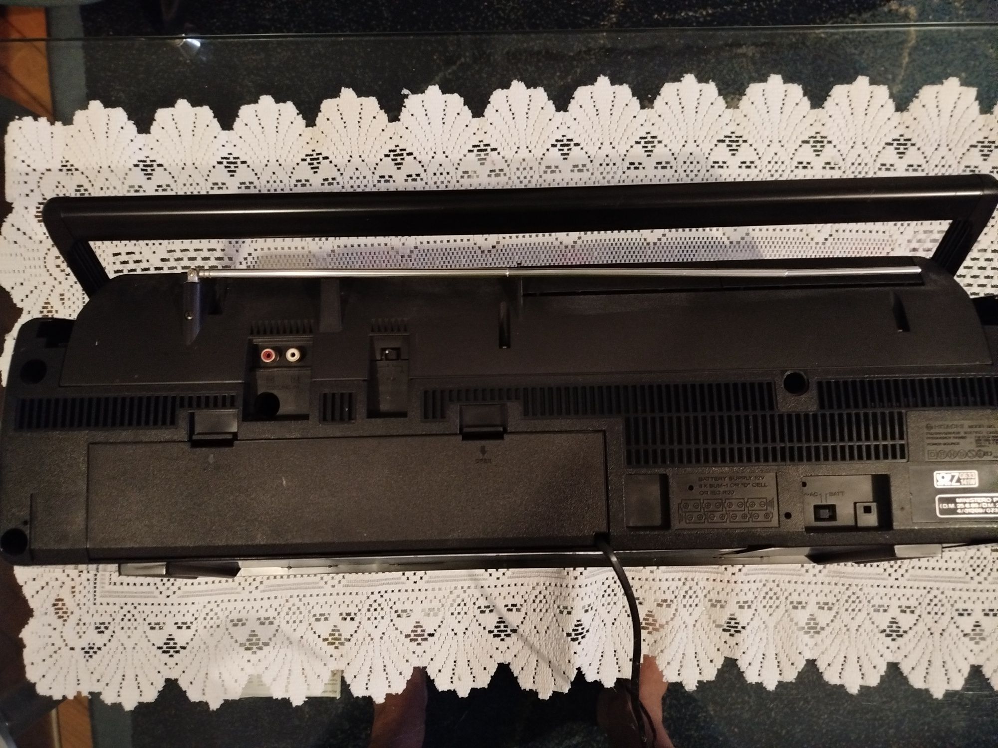 Radiomagnetofon Hitachi 3D80E