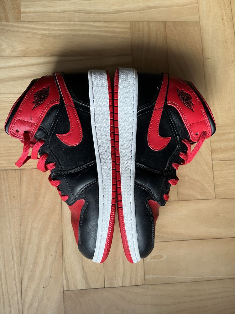 Buty Nike Air Jordan 1 Mid rozm. 38,5 czerwone