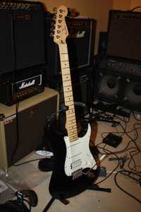 Fender Stratocaster Mexico HSS MN rok prod 2023