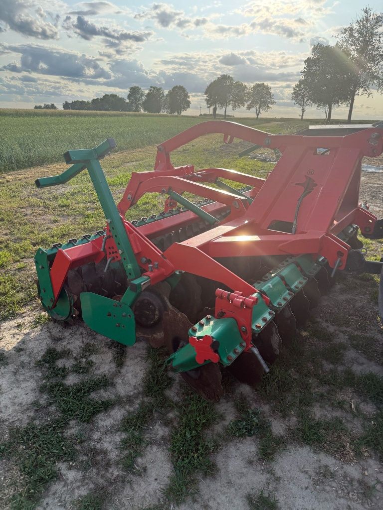 Agregat talerzowy  AGRO-MASZ AT30