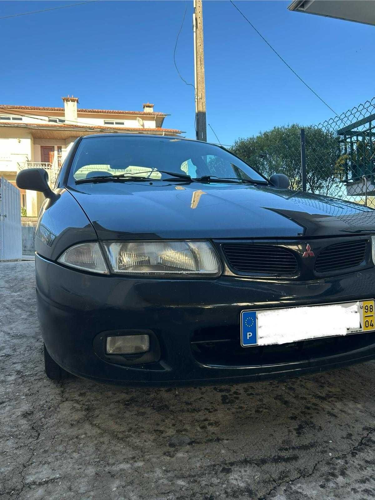 Mitsubishi carisma