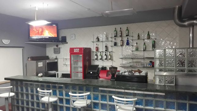 Trespasse Bar/Restaurante em Cantanhede