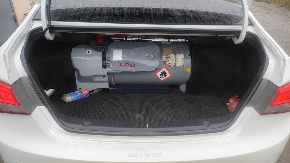 Hyundai sonata yf lpi (газ) 2013р