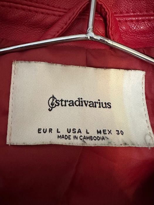 Косуха червона “Stradivarius”